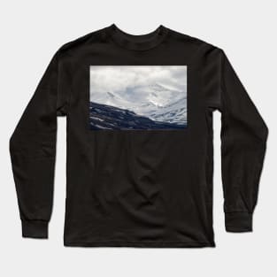 Arctic Mountain Landscape Spitsbergen Island Svalbard Long Sleeve T-Shirt